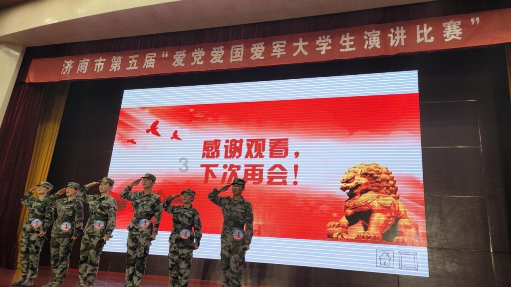 69岁左宗棠抬棺出征四年后病逝,李鸿章感慨道:他才是一心为公啊